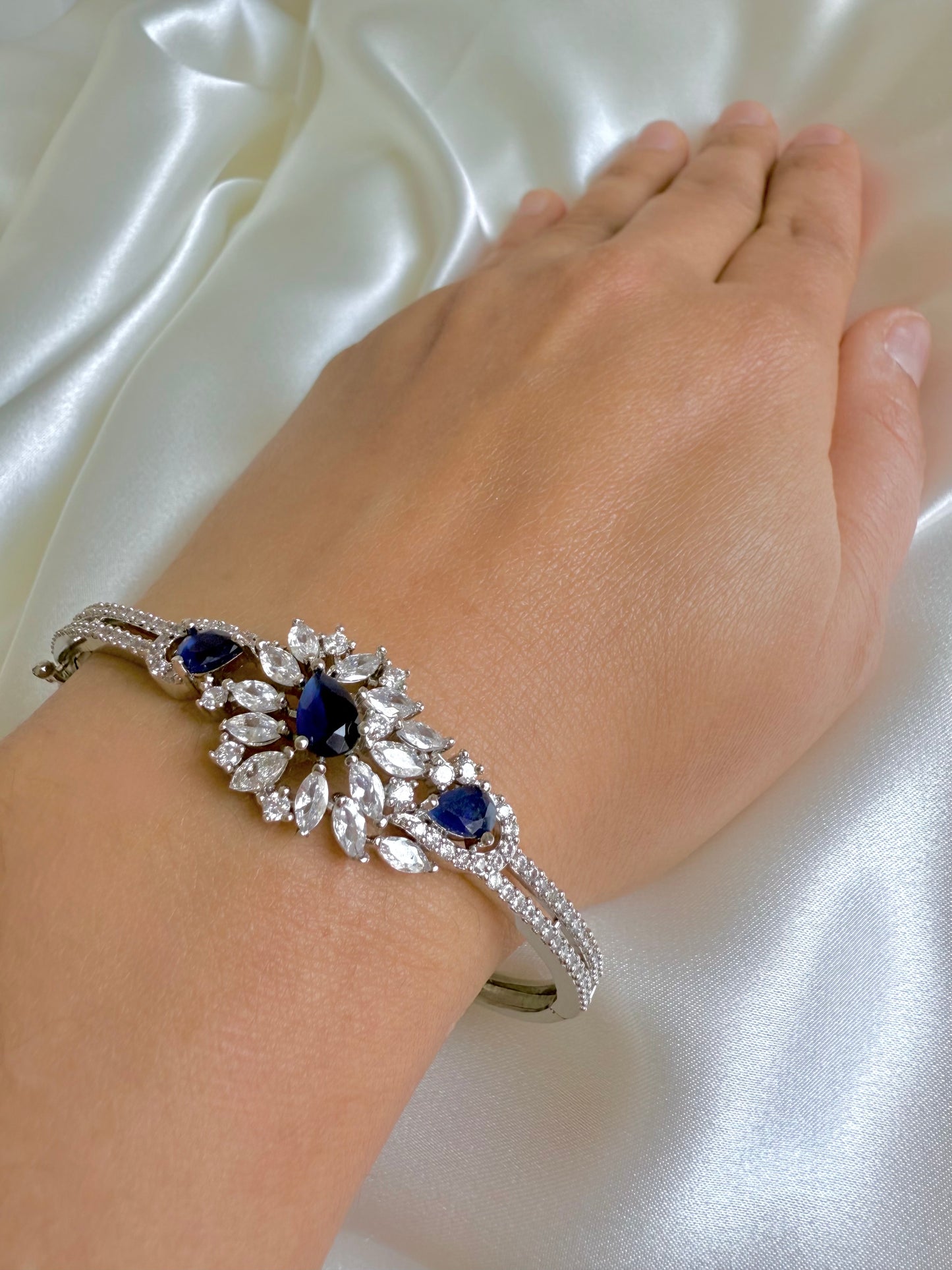 Eva Bracelet