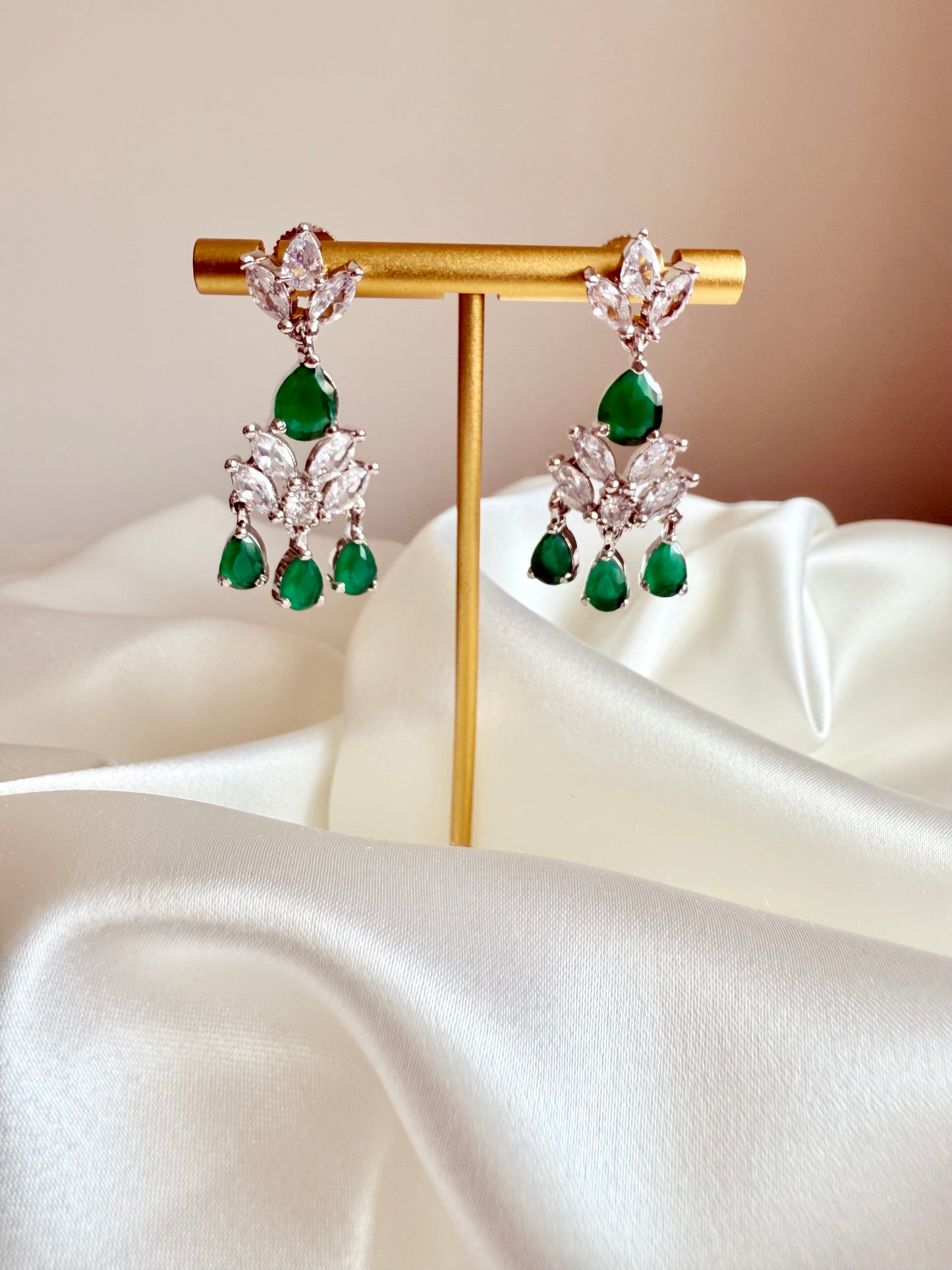 Myra Necklace Set