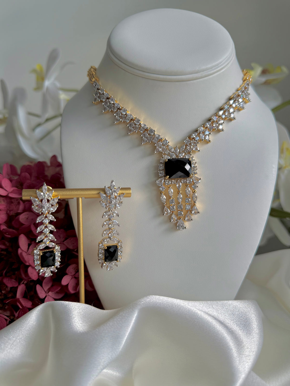 Olivia Necklace – black stone necklace with AAA cubic zirconia by Dsapphire