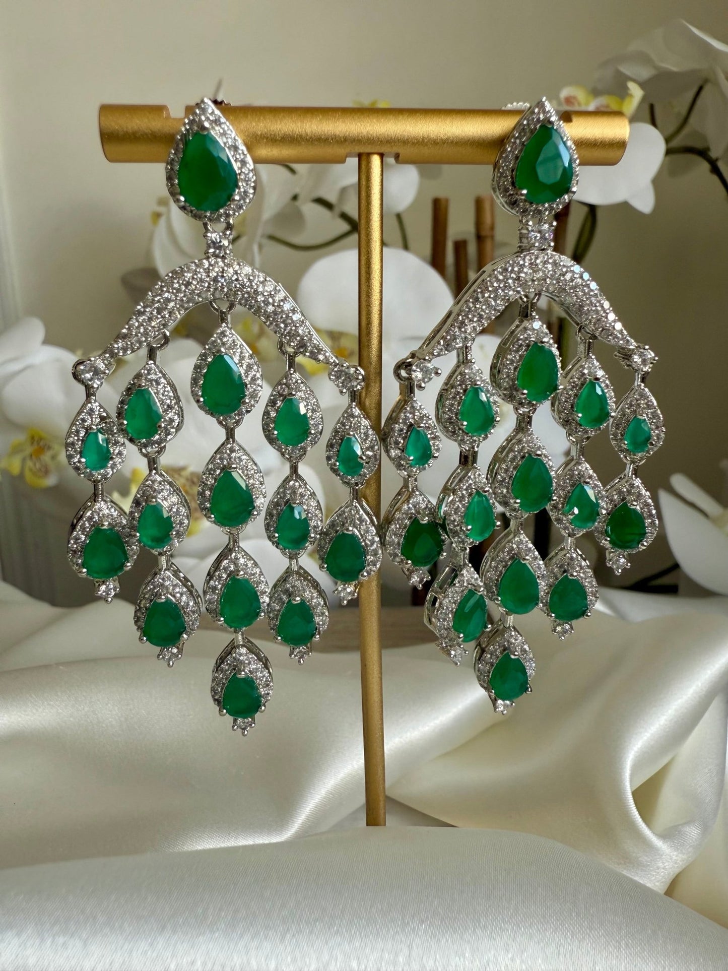 Jasmin Earrings - Dsapphire