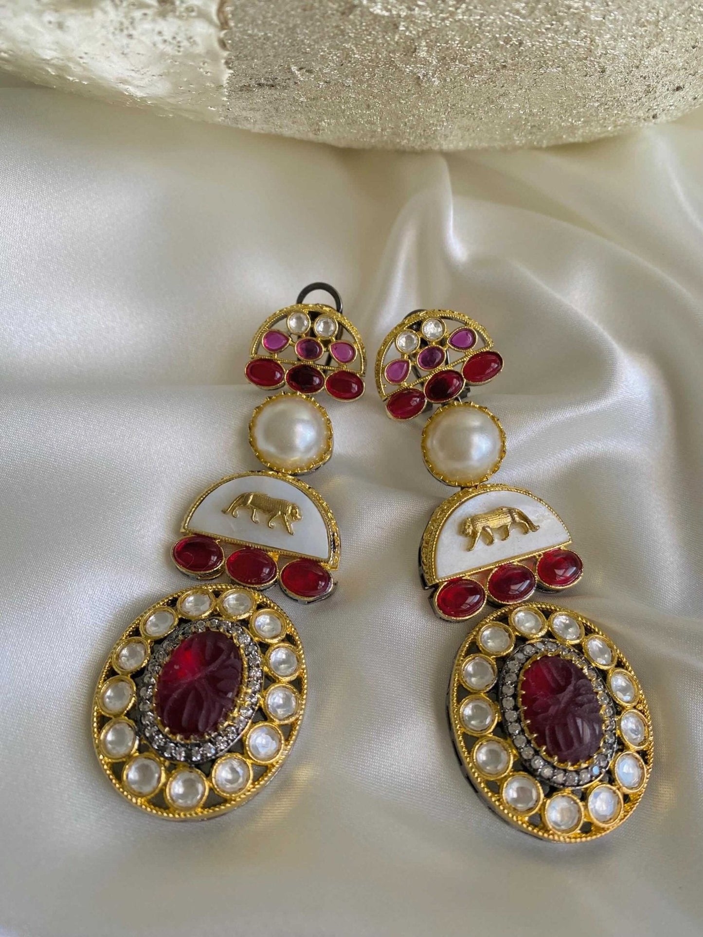 Pari Earrings - Dsapphire