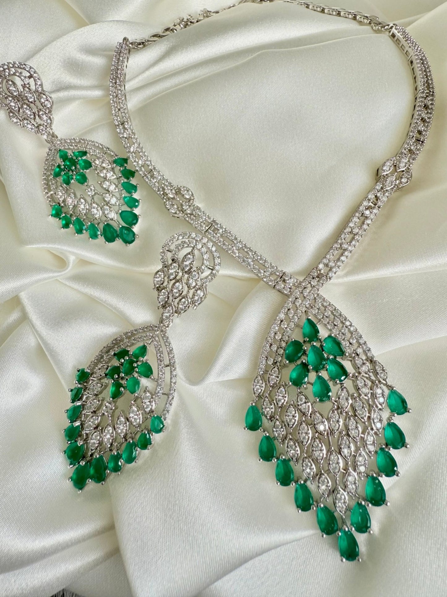 Raha Set - Dsapphire