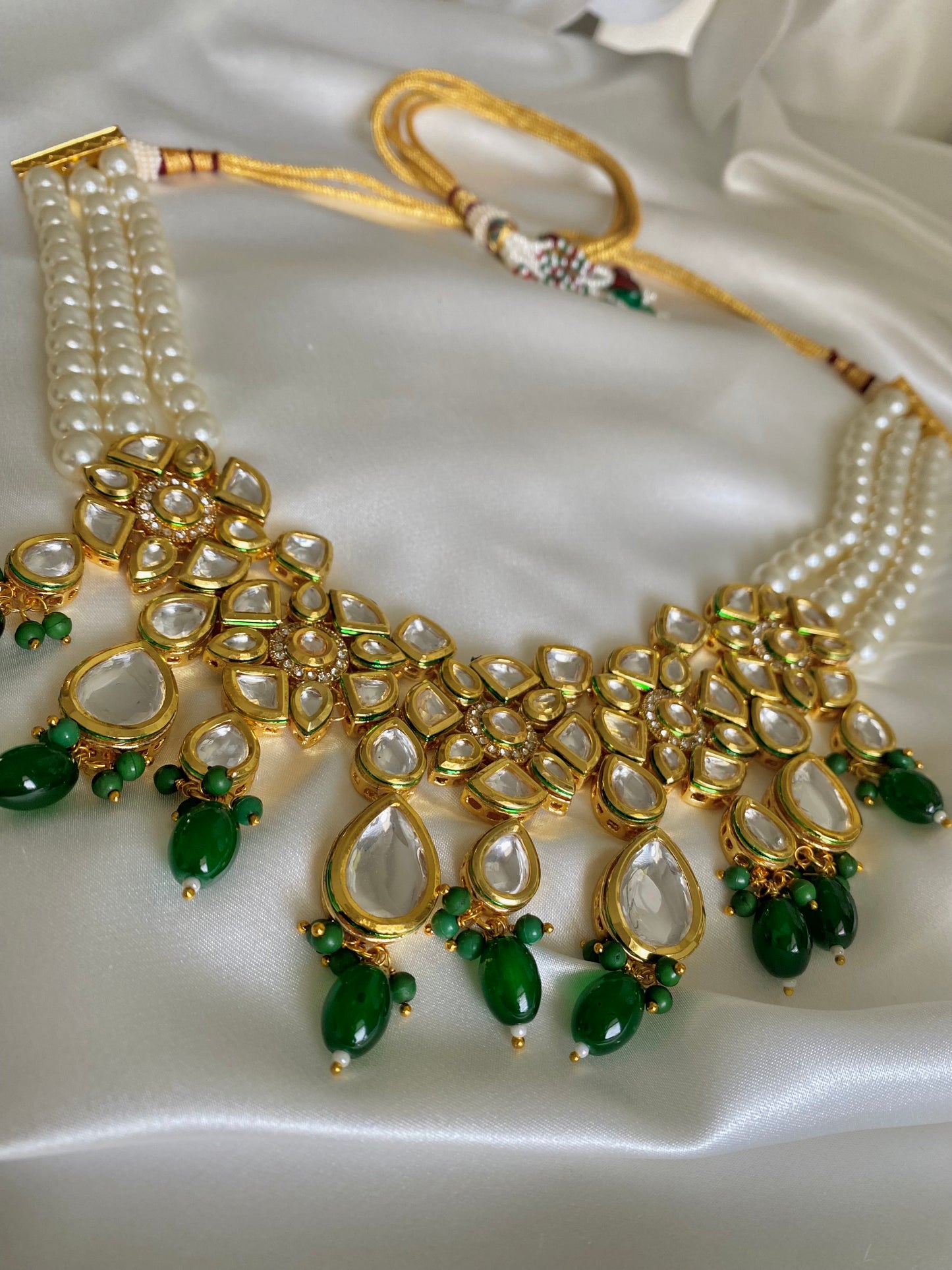 Premium Kundan Necklace Set