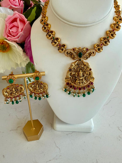Veena Set