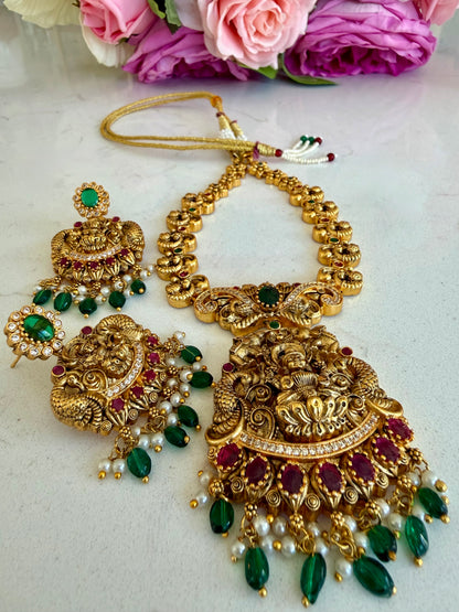 Veena Set