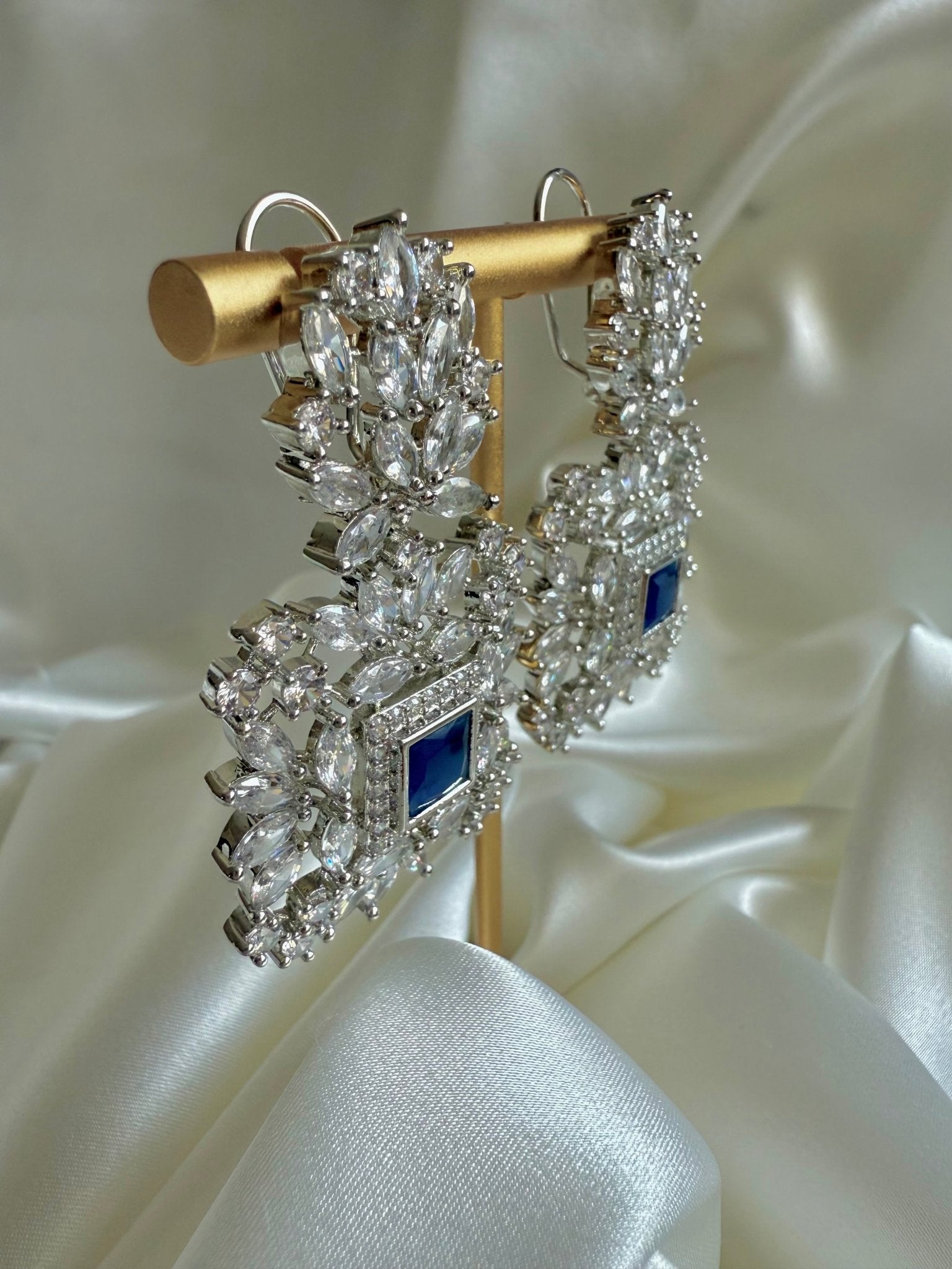 Amaira Earrings - Dsapphire