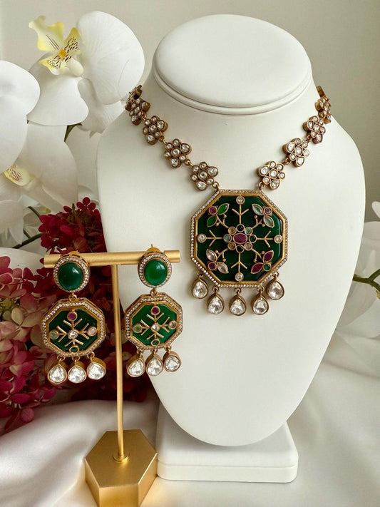 Esha Necklace Set - Dsapphire