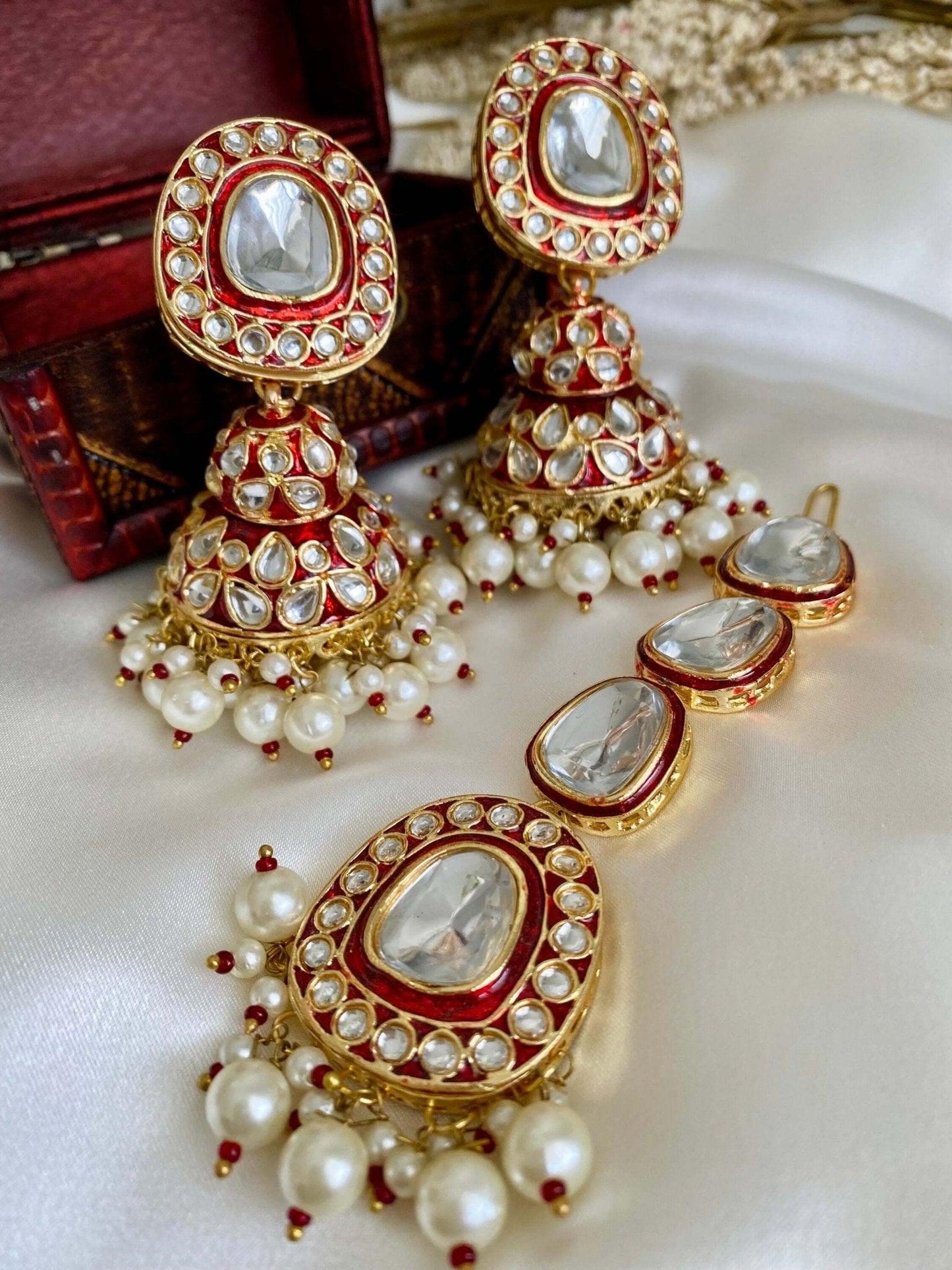 Kundan Set with Maang Teeka - Dsapphire