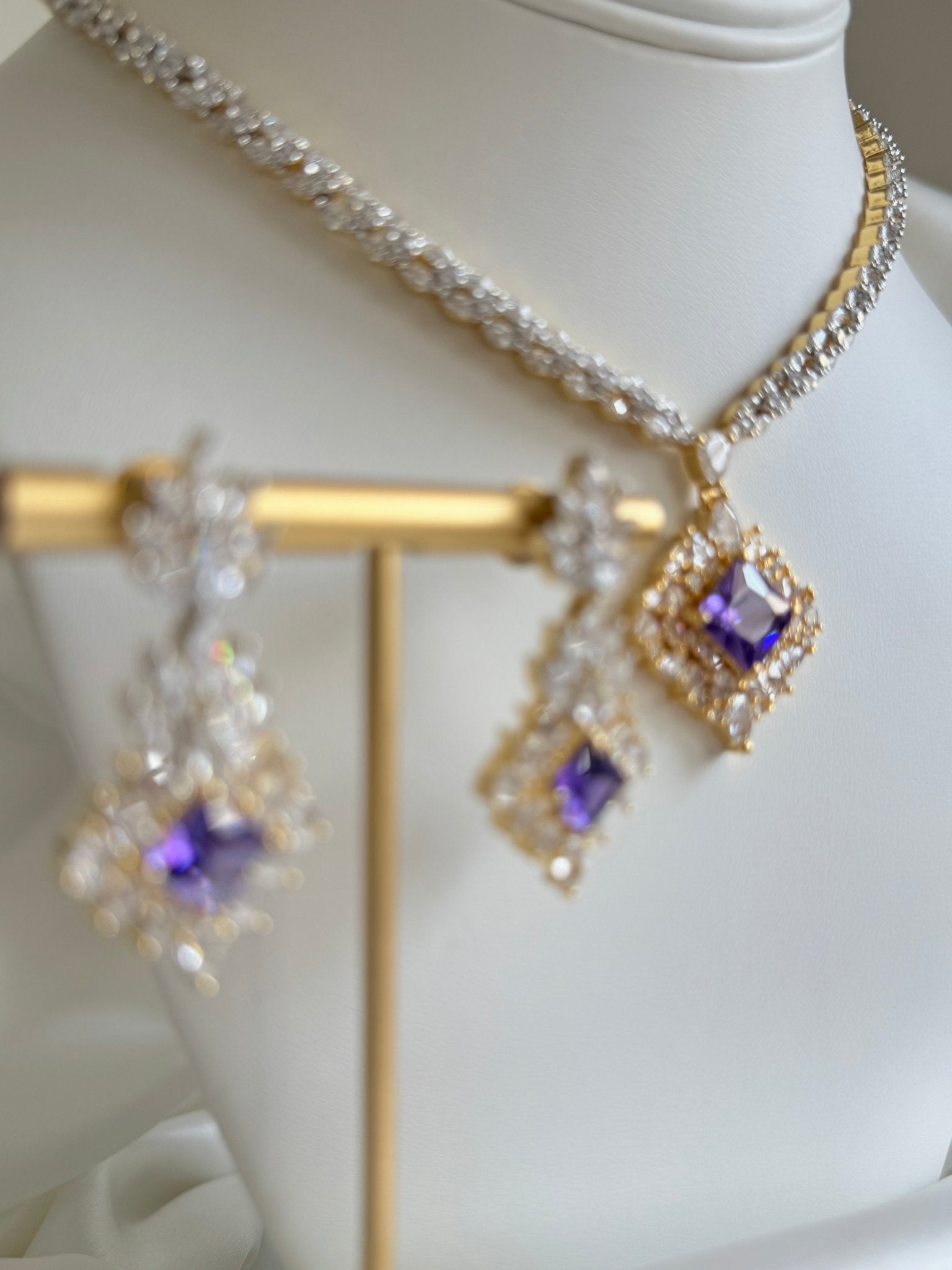 Liza Necklace Set - Dsapphire