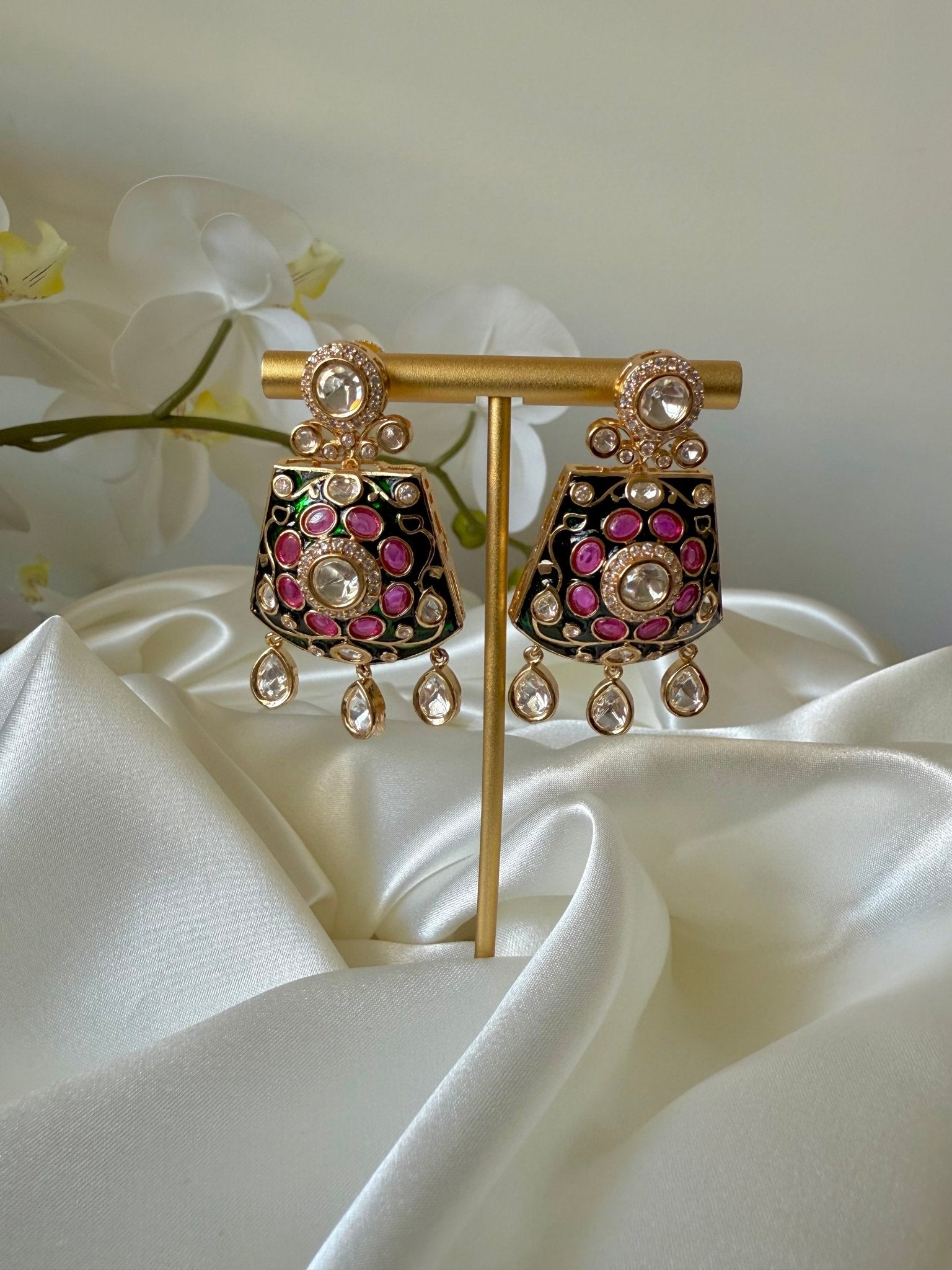 Noori Earrings - Dsapphire