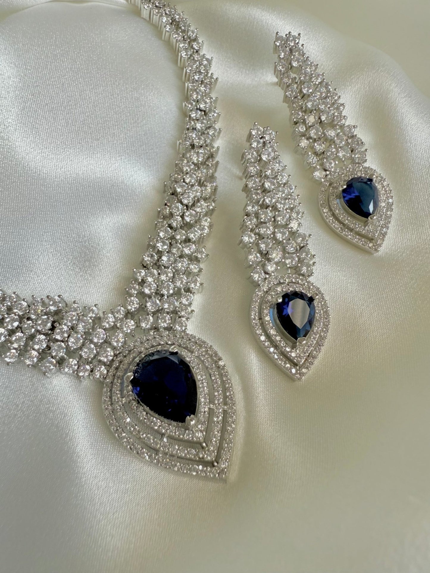 Shyna Set - Dsapphire