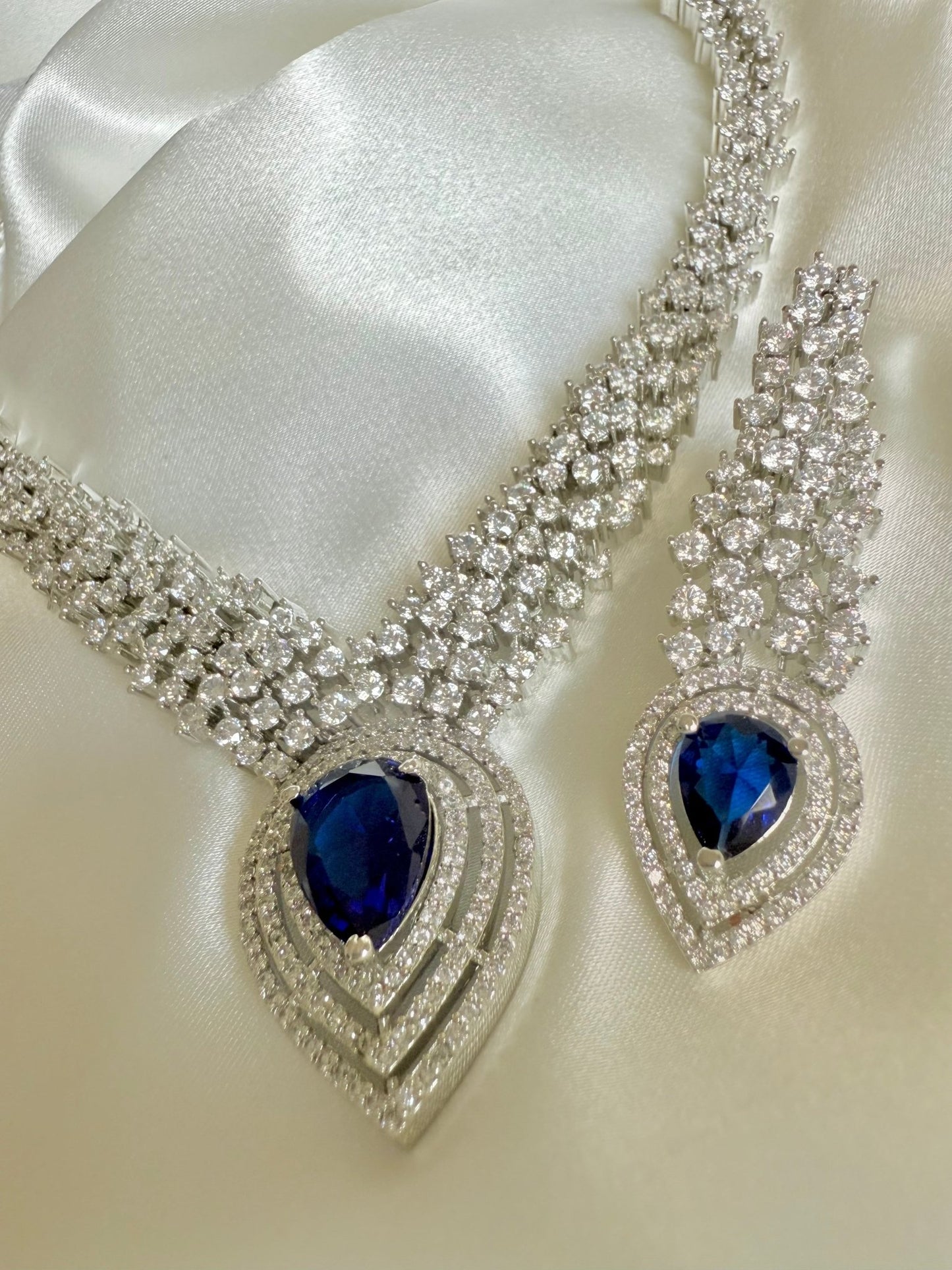 Shyna Set - Dsapphire